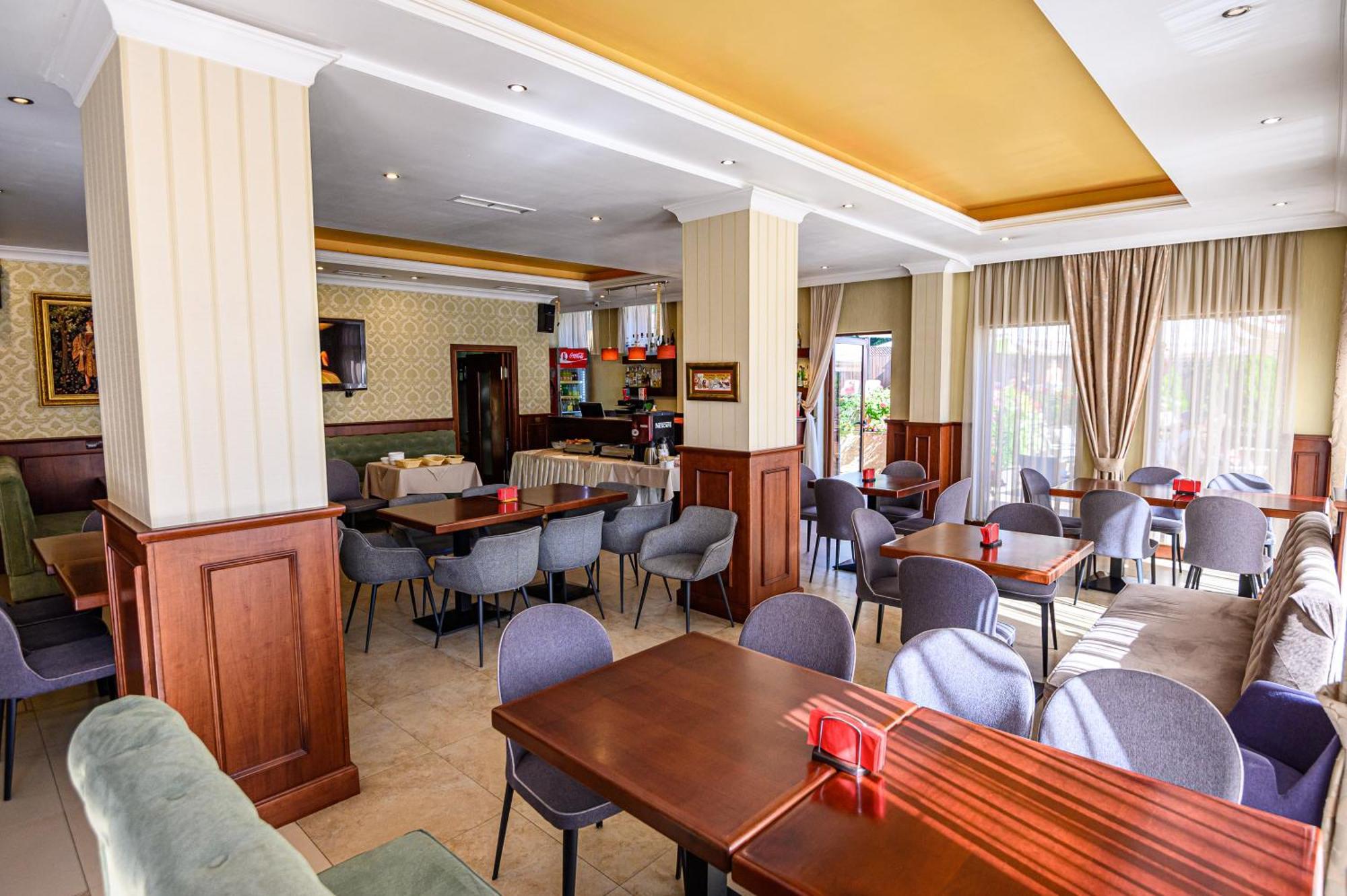 Aquilon Hotel & Thermal Pools Баня Екстер'єр фото
